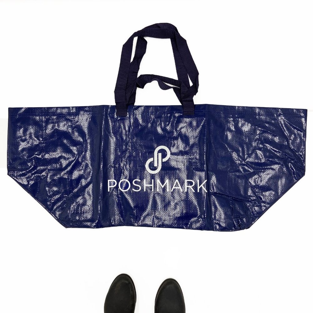 Oversized Double Handle Tote - Picture 6 of 8